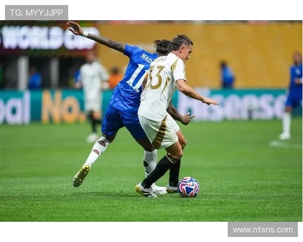 切尔西争欧陆之巅需世界级门神